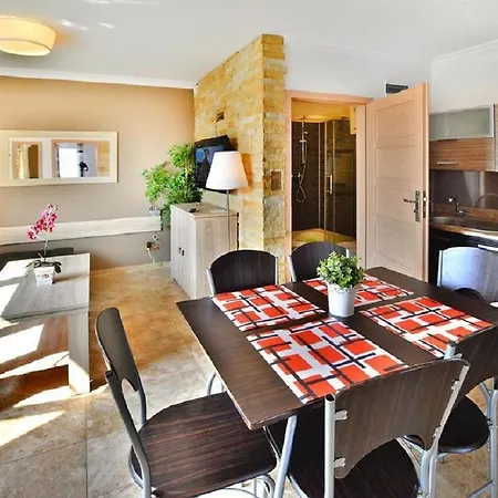 Dom Bałtycki Apartament Wicie (West Pomeranian)